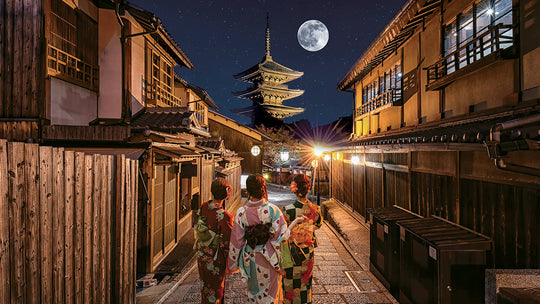 Japan’s Full Moon Mochi Rituals: The Surprising Winter Customs You’ve Never Heard Of