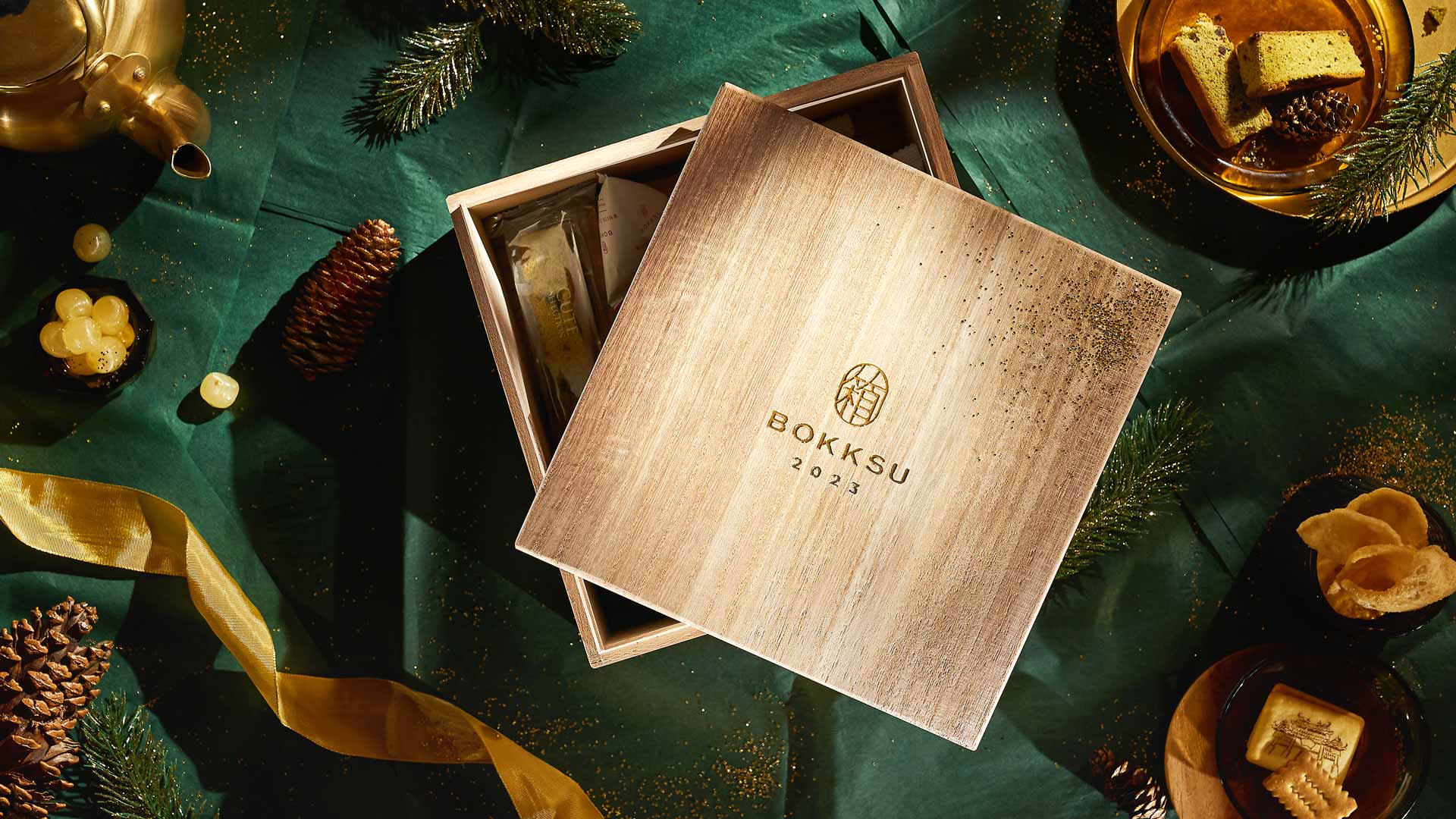 bokobaba商品 The Elegance of Kiribako: Bokksu's Limited Edition Japanese Wooden