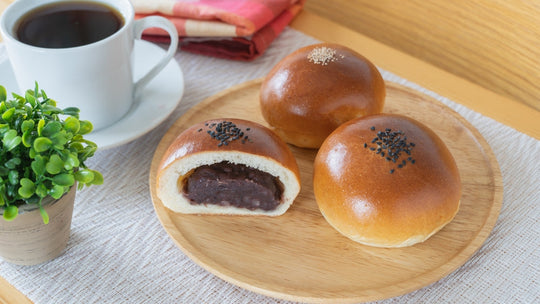 The Best Japanese Snacks to Pair With Your Coffee