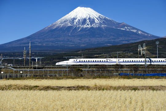 All Aboard The Shinkansen!