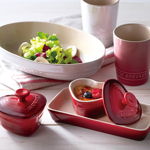 Le Creuset Petit Ramekin d'Amour Cherry Red