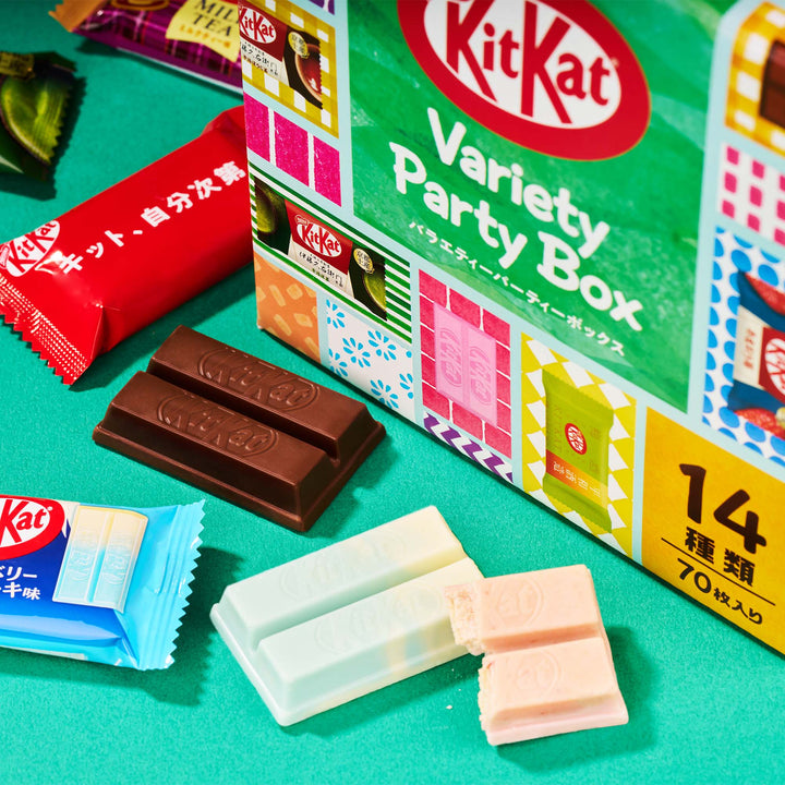 Japanese Kit Kat: Variety Party Box 2024 (70 Pieces, 14 Flavors)