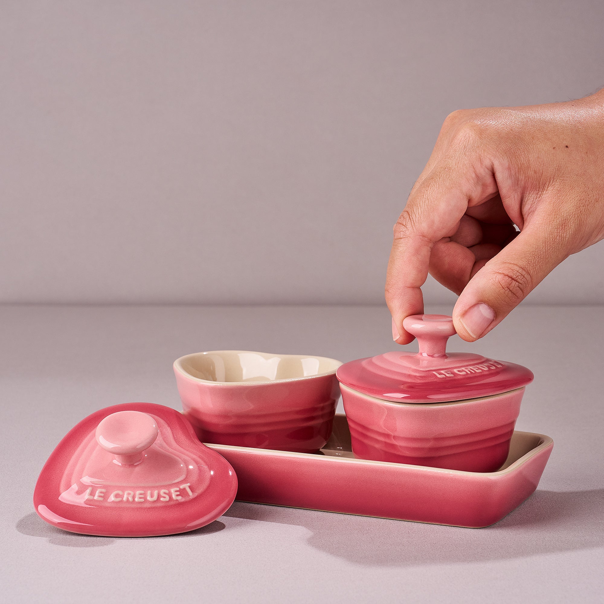 Le Creuset Petit Ramekin D'Amour Set In Rose Quartz