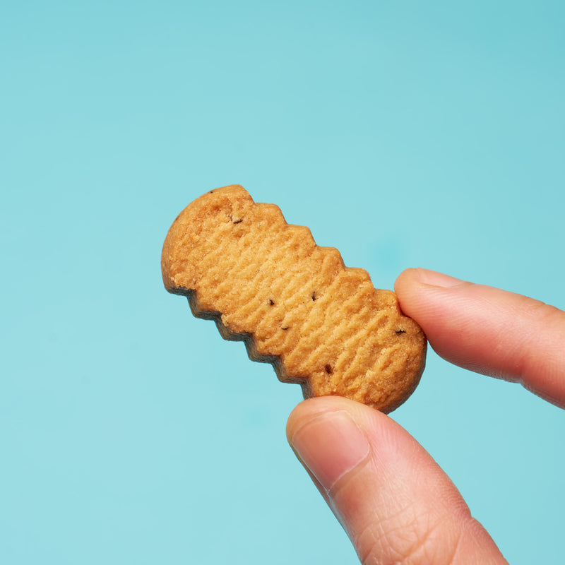 Chinsuko Cookie: Garlic & Black Pepper packaging