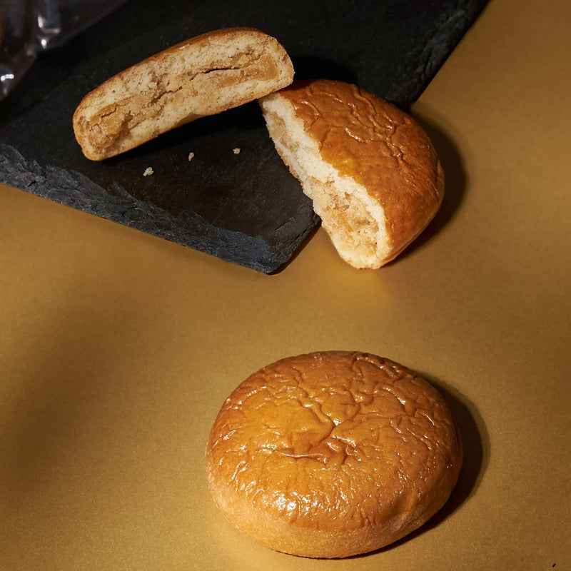 Tsukisamu Anpan: Caramel Custard