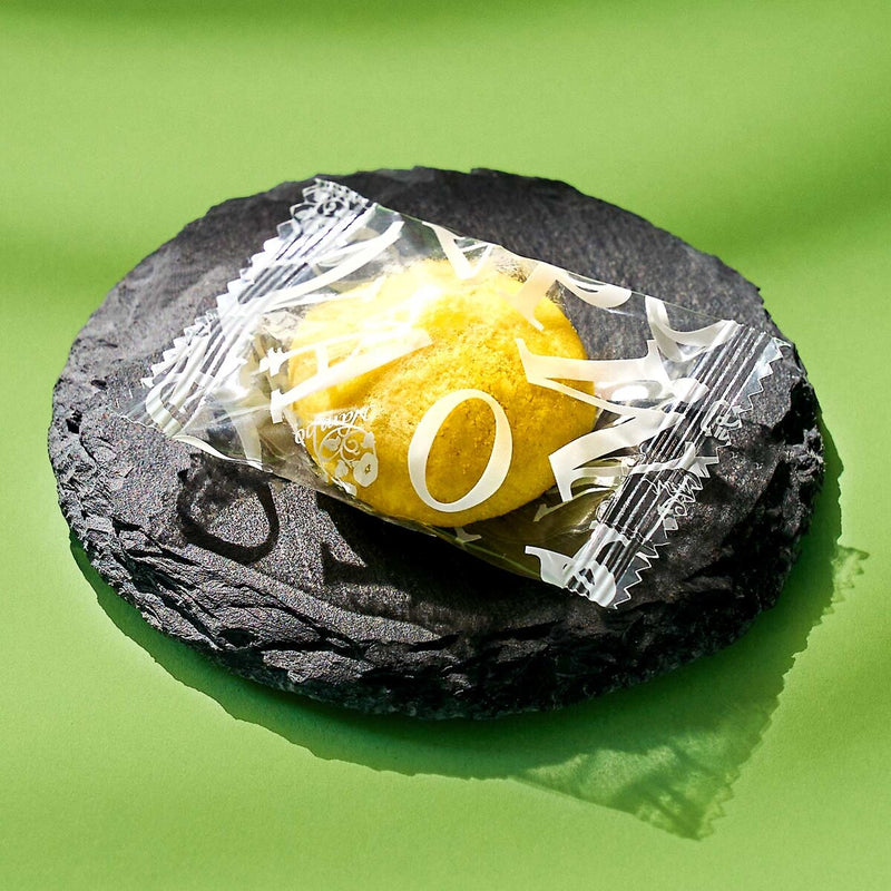 Marui Chinsuko: Pineapple