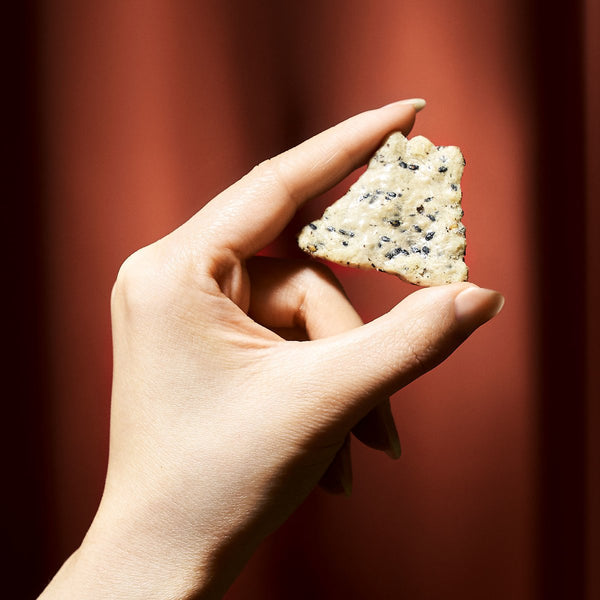 Fujisan Senbei: Black Sesame + Mayonnaise