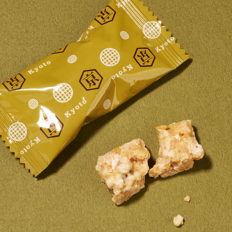 Kinako Azuki Crunch packaging