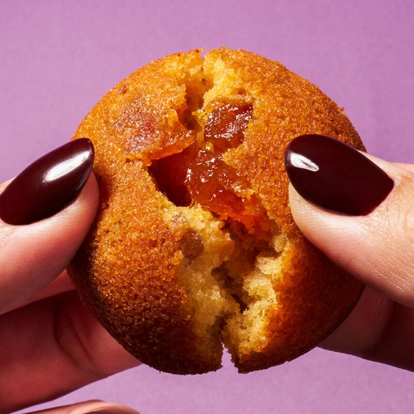 Kajitsu Tappuri Fuji Apple Cake