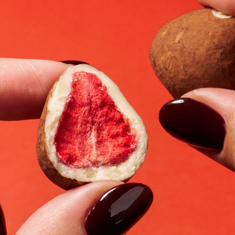 Freeze-dried Strawberry Tiramisu Chocolate